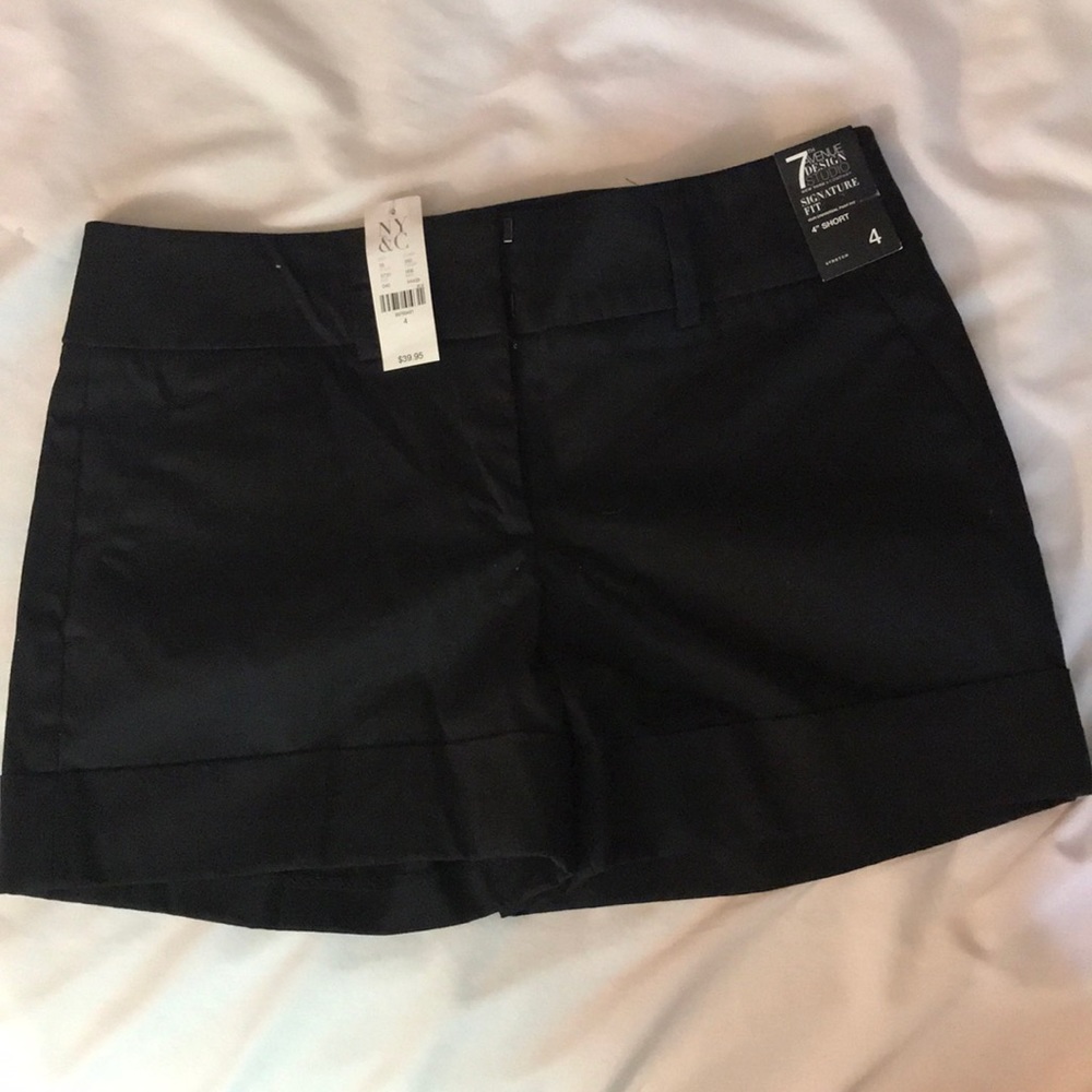 7th Avenue New York & Co. Shorts Size 4